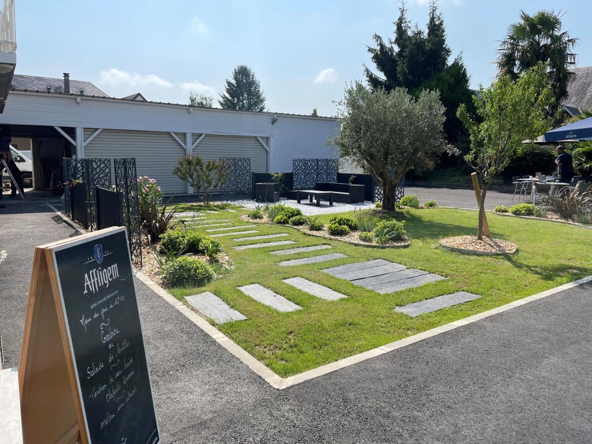 Hotel Logis L'amandier